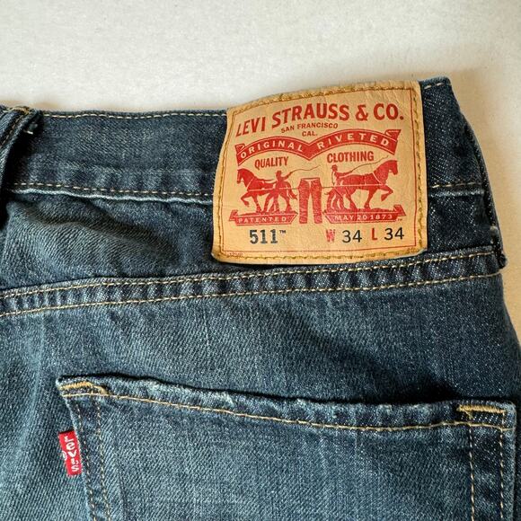 Levi Strauss‎ Men’s 511 34x34 Zippered Fly 5 Pocket Medium Distressed Wash EUC - Picture 3 of 10